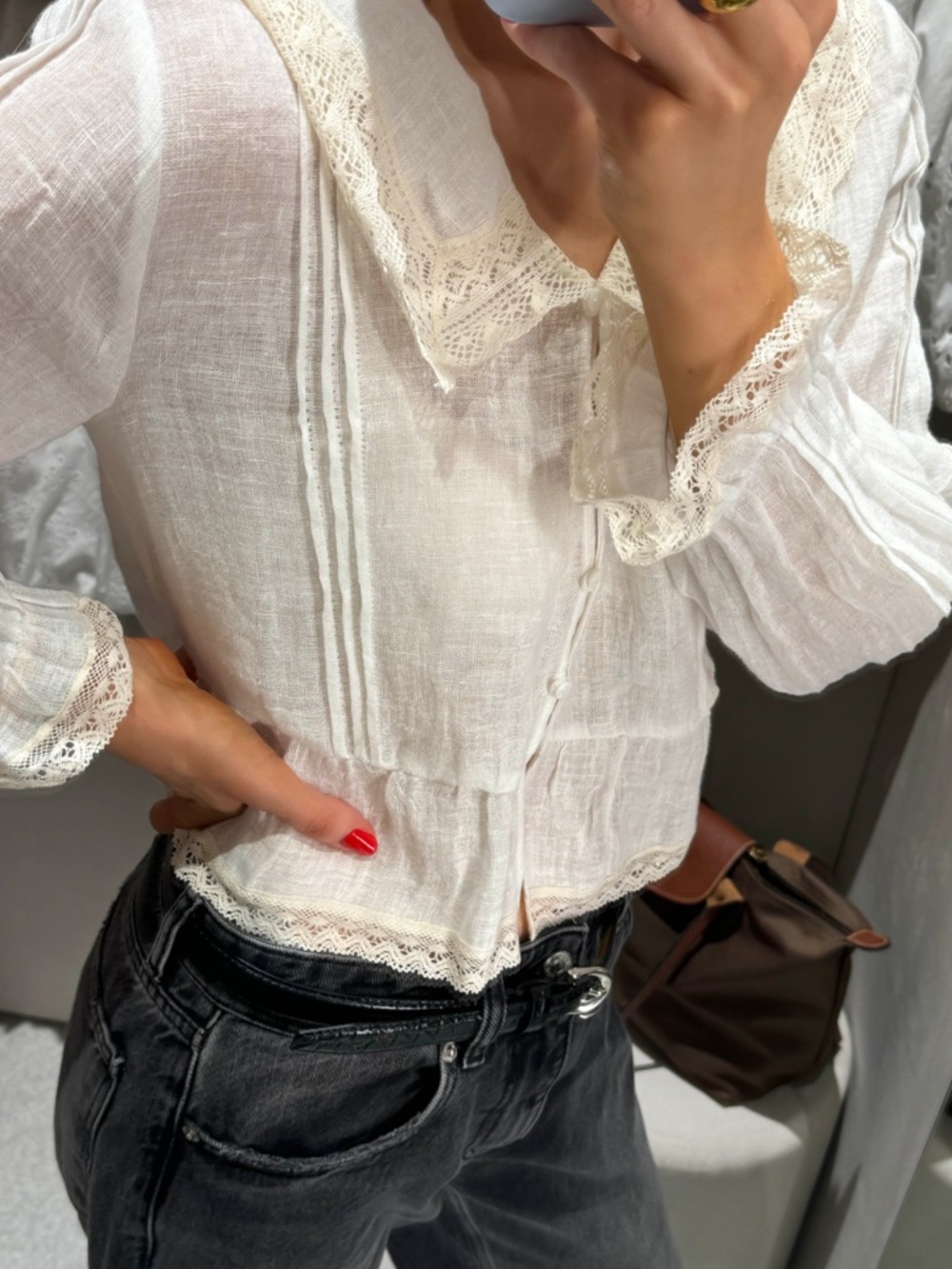 NWT/Zara linen lace trimmed blouse/large